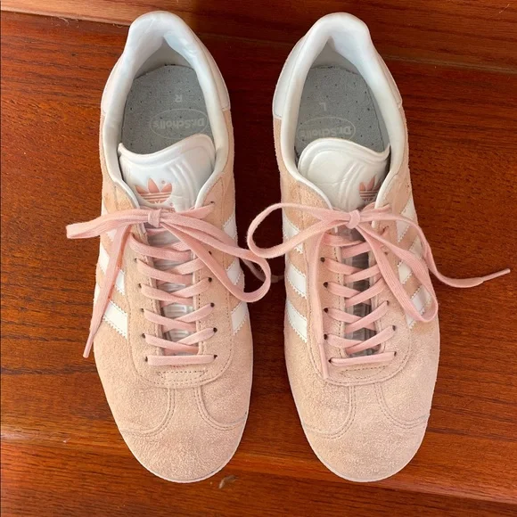 Adidas Gazelle Pink and White Sneakers - Picture 4 of 11